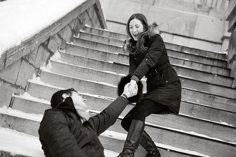 engagement photo-shoot like a summer wedding