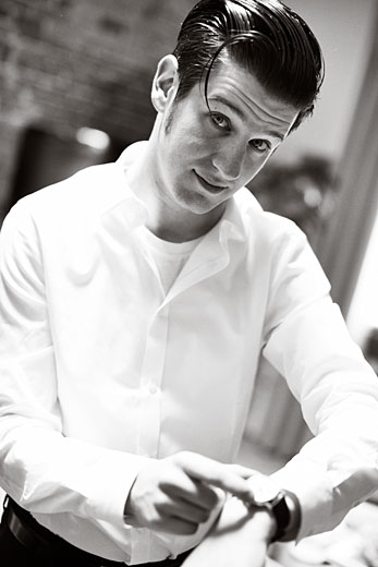 groom preparation at Montreal hotel