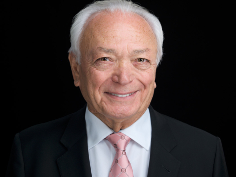 Corporate Headshots Montreal Photography Studio