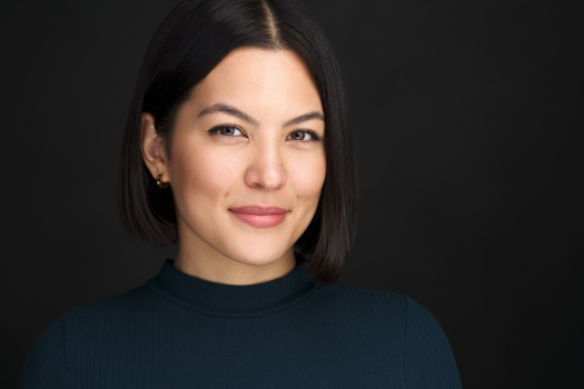 Professional actor headshot of a woman photographed in studio by Montreal photographer Vadim Daniel