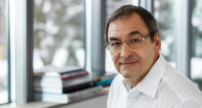 Headshot photographer in Montreal - Vadim Daniel. Official campaign photos of Martin Cauchon - Candidate for leader of the Liberal party of Canada