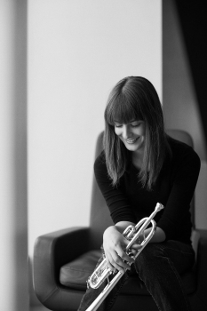 editorial photography portrait Montreal by Vadim Daniel, musician Sarah Raid