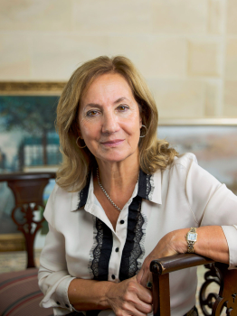 classic portrait by Vadim Daniel