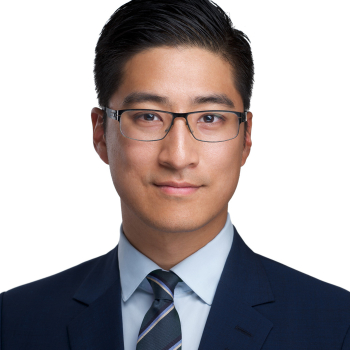 Corporate Headshot Montreal Photographer