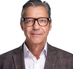 Professional headshots photographer