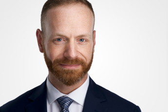 Montreal headshot photograph Vadim Daniel