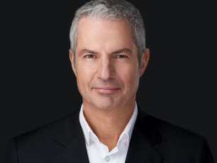 Corporate Headshot of Denys Ouellet, Montreal