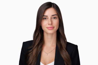 Corporate headshots photographer Montreal Toronto Vadim Daniel