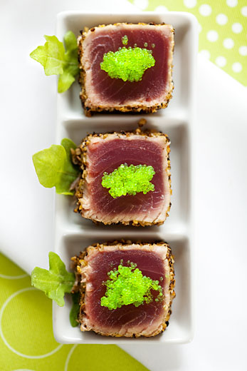 tuna steak photography