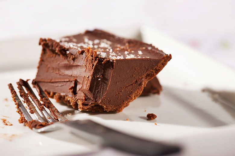 chocolate cake photography