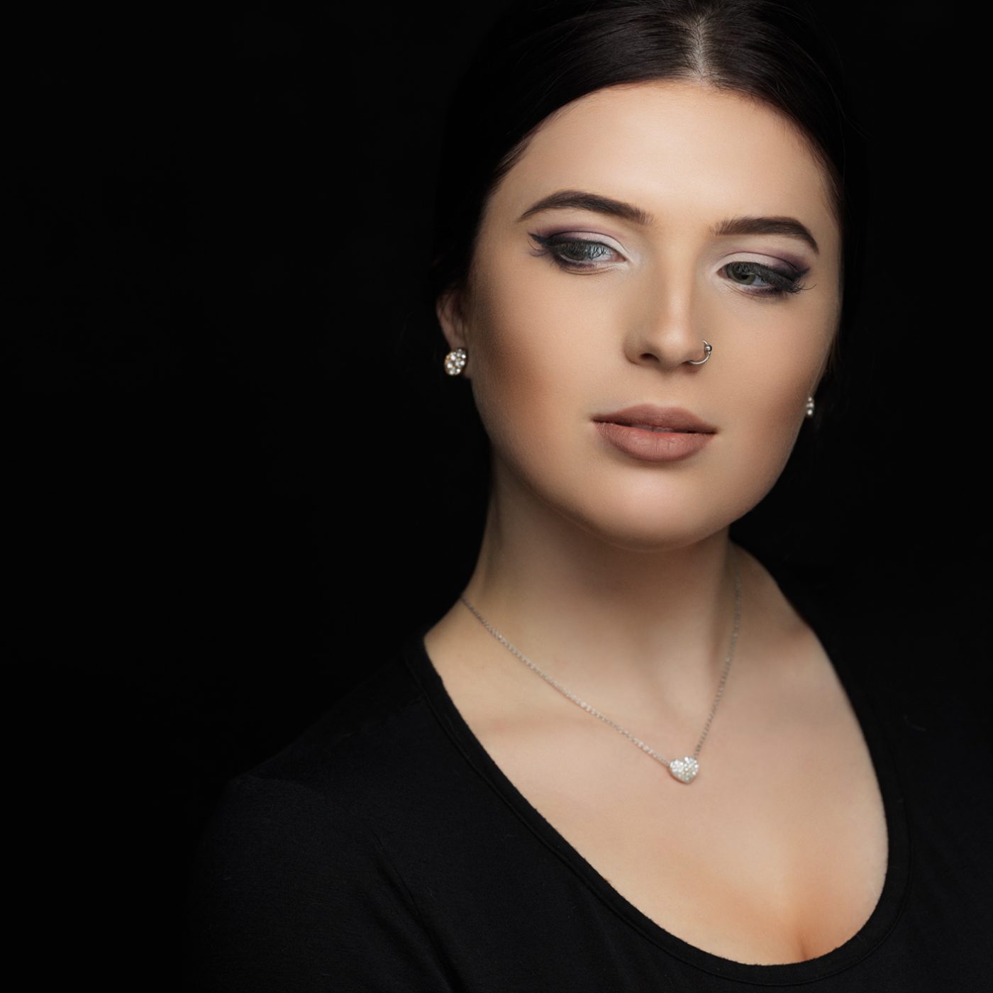 beauty portrait photography in Montreal, creative portrait photography