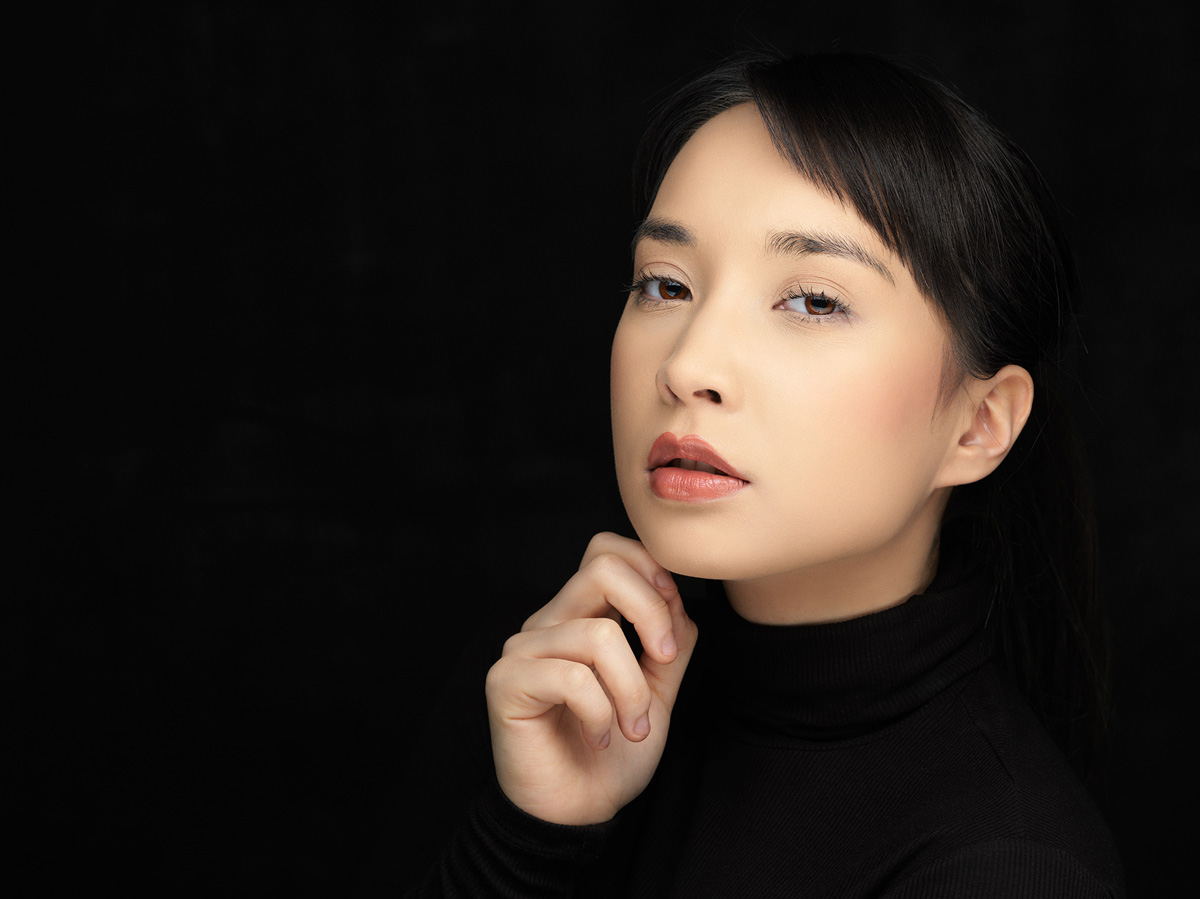 Beauty Headshot photography by Vadim Daniel. cover photography by Vadim Daniel