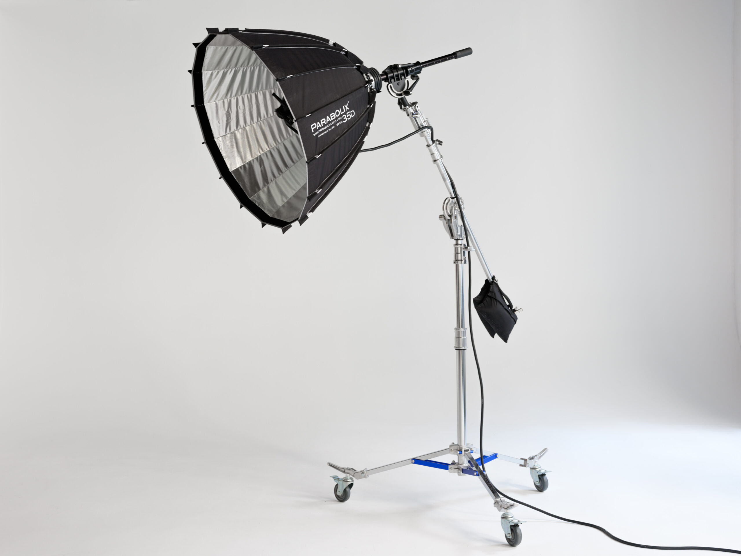 rental photo studio Old Montreal with photography gear